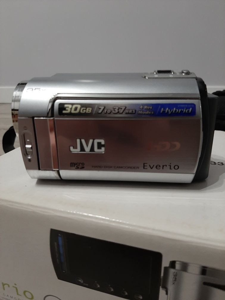Відео камера JVC  EVERIO GZ-MG334