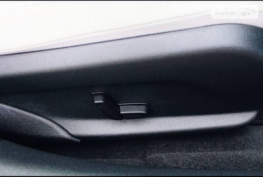 Продам С клас w205 2015 D