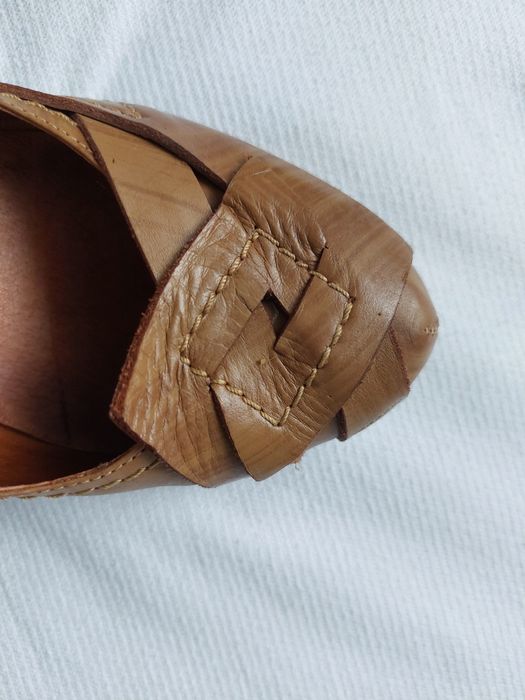 Buty/ szpilki na słupku r.37 Badura