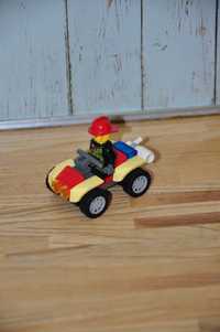 Z0185. Zestaw LEGO City 952009 Clemmons Fireman with Fire Quad