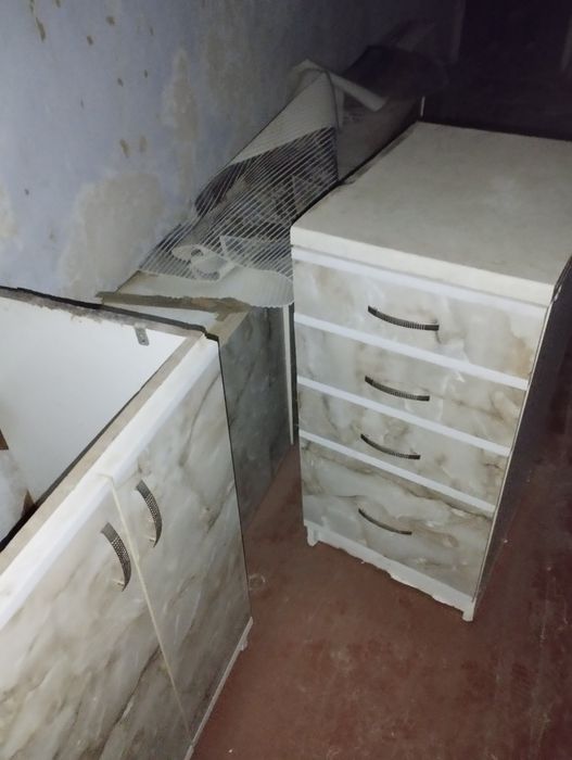 Продам стінку кухонну