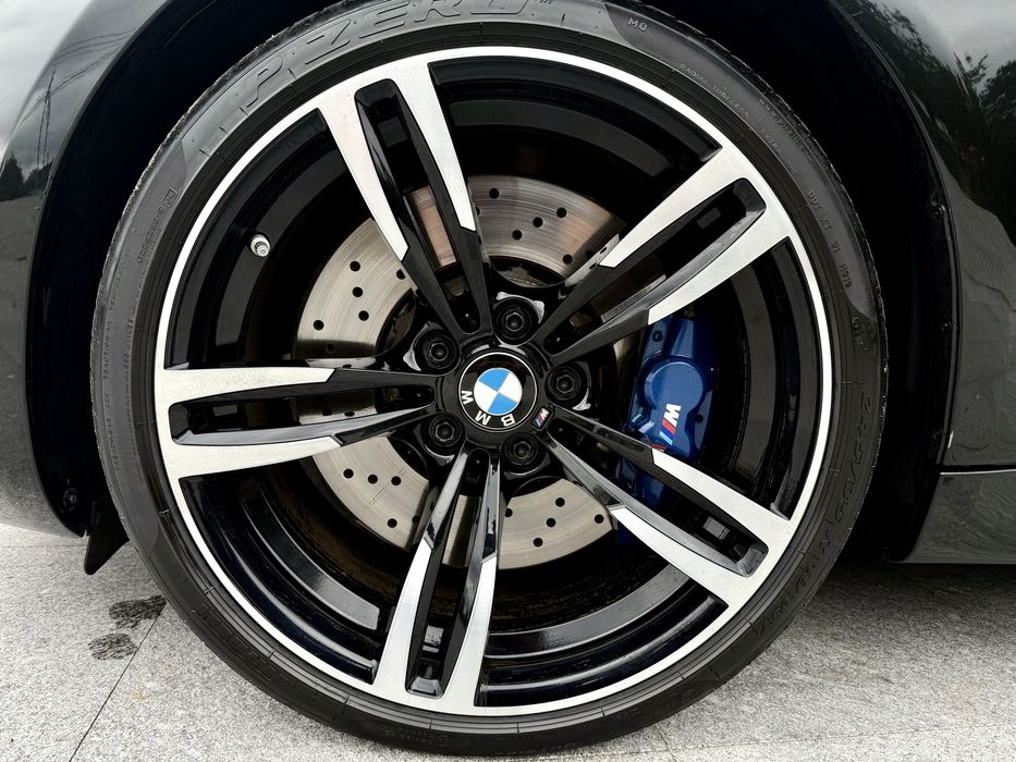 BMW M2 Auto.