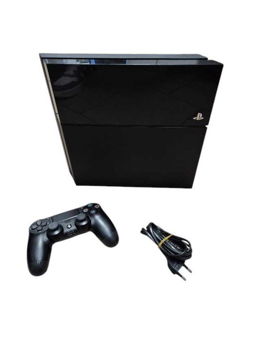 Konsola Sony PlayStation 4 500 GB czarny + pad + kabel zasilający