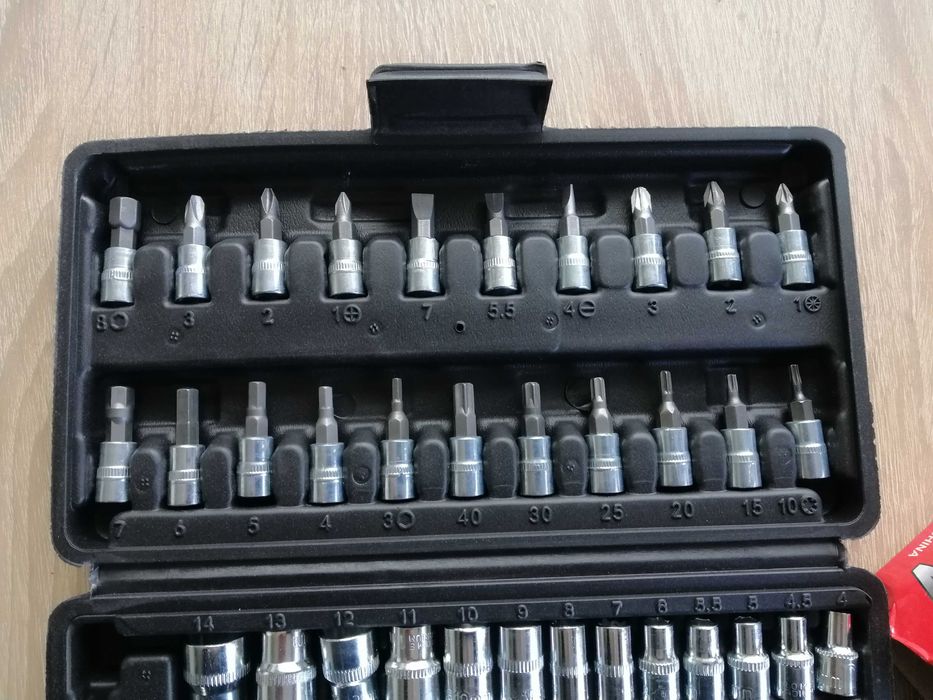 Удобный и компактный набор инструментов 46 элементов