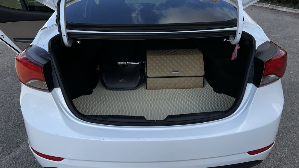 Hyundai Elantra 2014