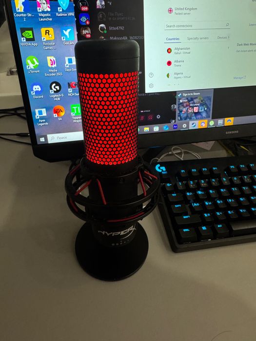 ПК + повний сетап (мікрофон, клавіатура, миша). Готовий до роботи.