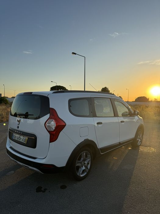 Dacia Lodgy Stepway 1.5d 110cv 2018 7lug Nacional