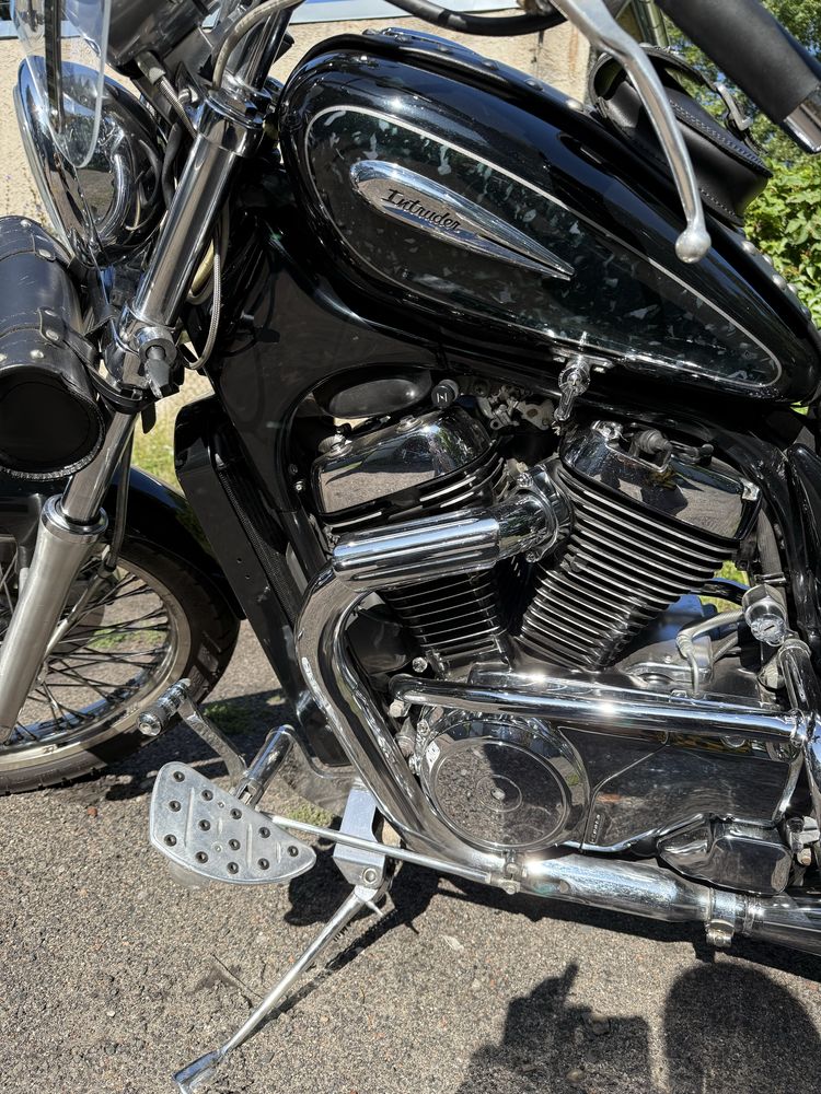 Suzuki Intruder VS800 chopper stan bardzo dobry