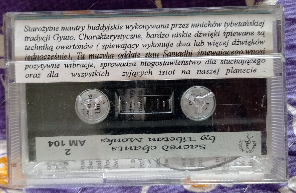 Kaseta audio tybetańskie mantry "Sacred chants by tibetan monks"