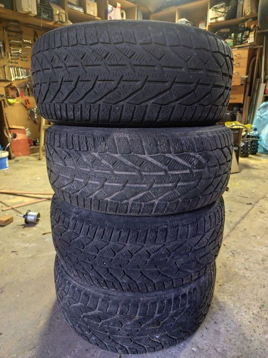 Sprzedam używane pony zimowe