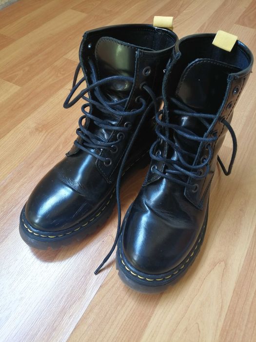 Botas pretas - 36 - Novas