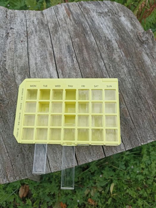 Органайзер для таблеток, таблетниця
