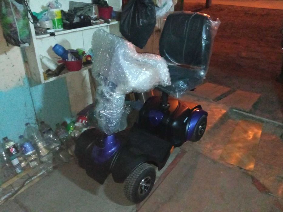 Електричний Скутер з Ручним Керуванням Meyra CL 409 Cruiser 4028