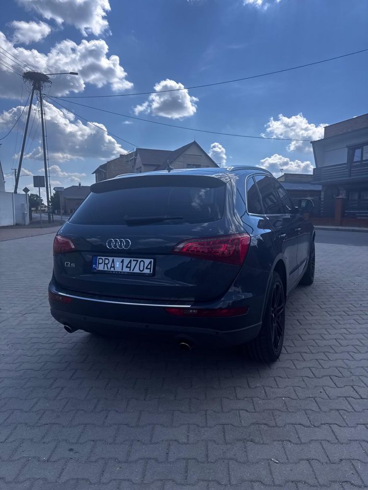 Audi q5 sline 2.0tfsi 211km quattro