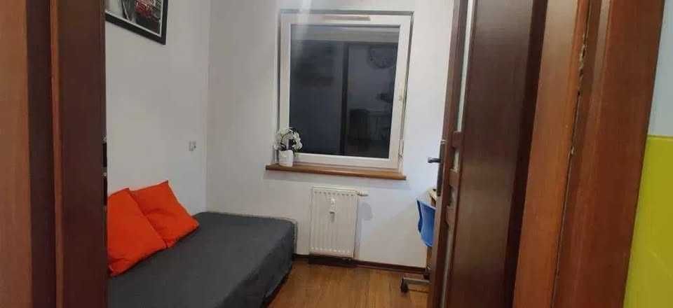 Pokój jednoosobowy koło Renomy w luksusowym apartamentowcu