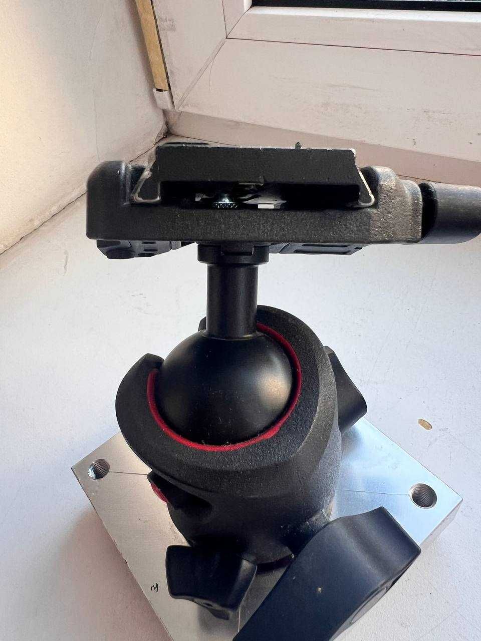 Manfrotto Magnesium Ball Head
