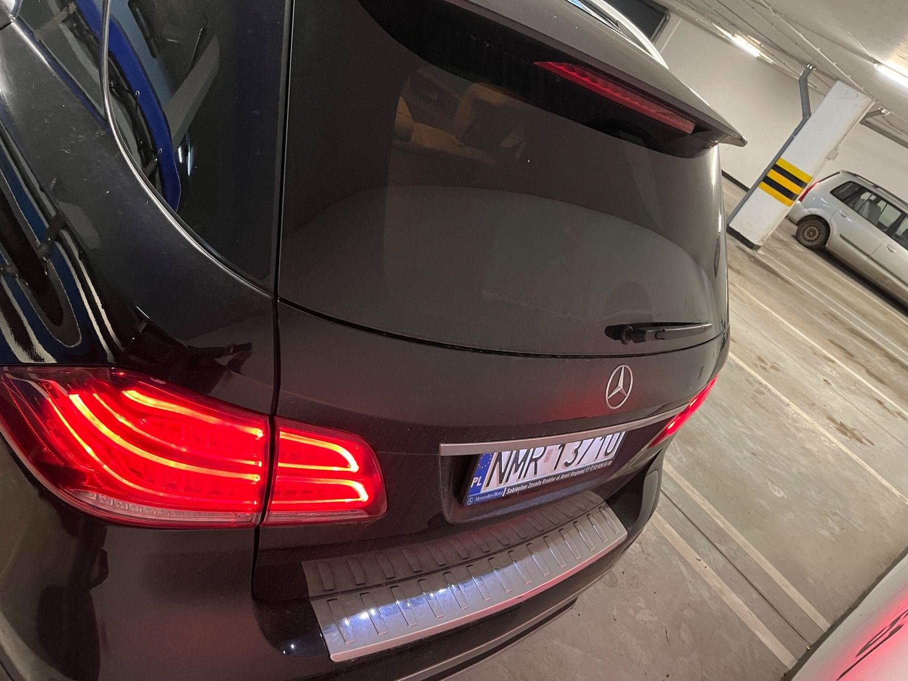 Mercedes-Benz GLE Pierwszy właściciel , stan bardzo dobry . Bezwypadkowy z salonu