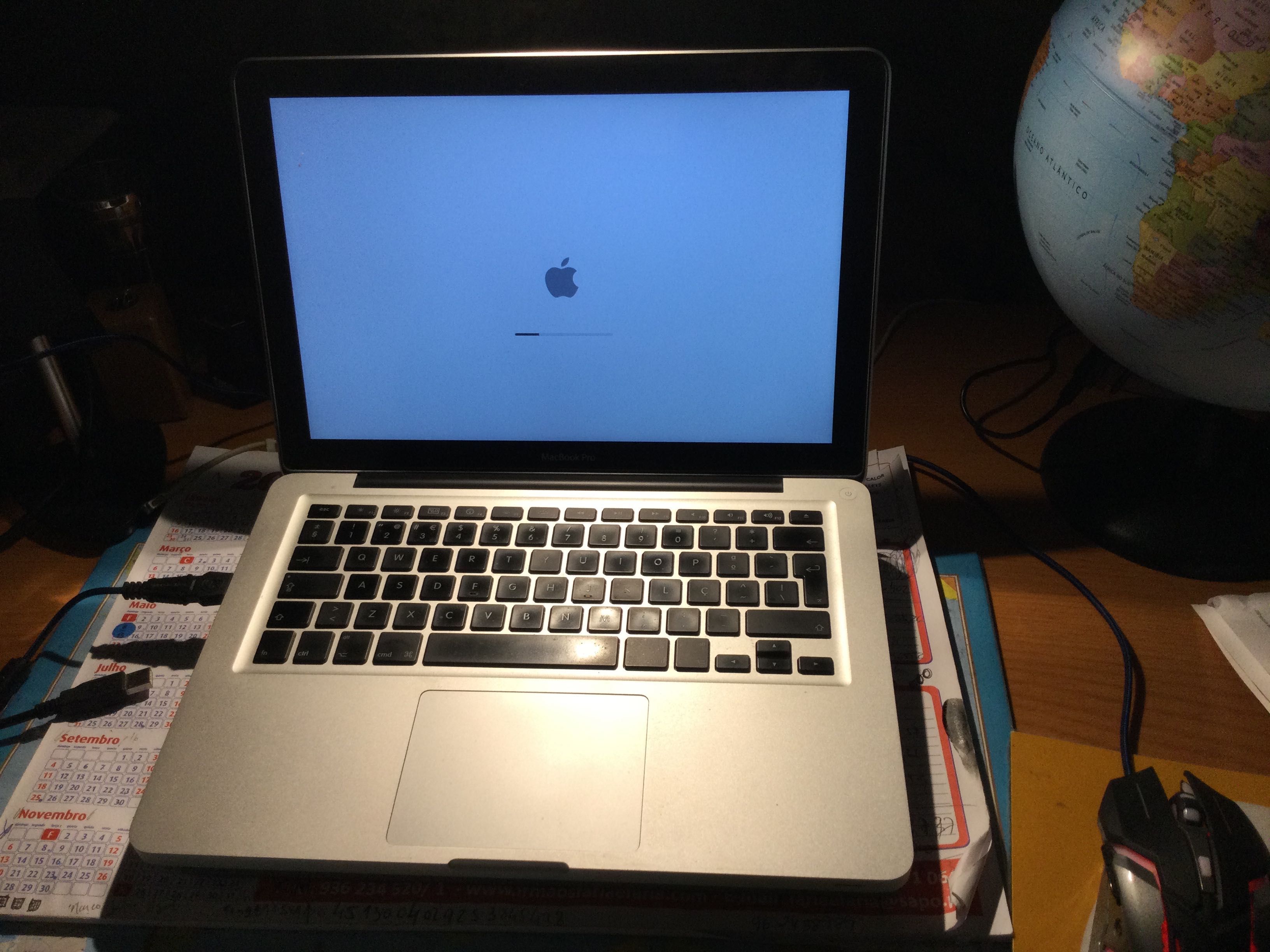 MacBook Pro  2010