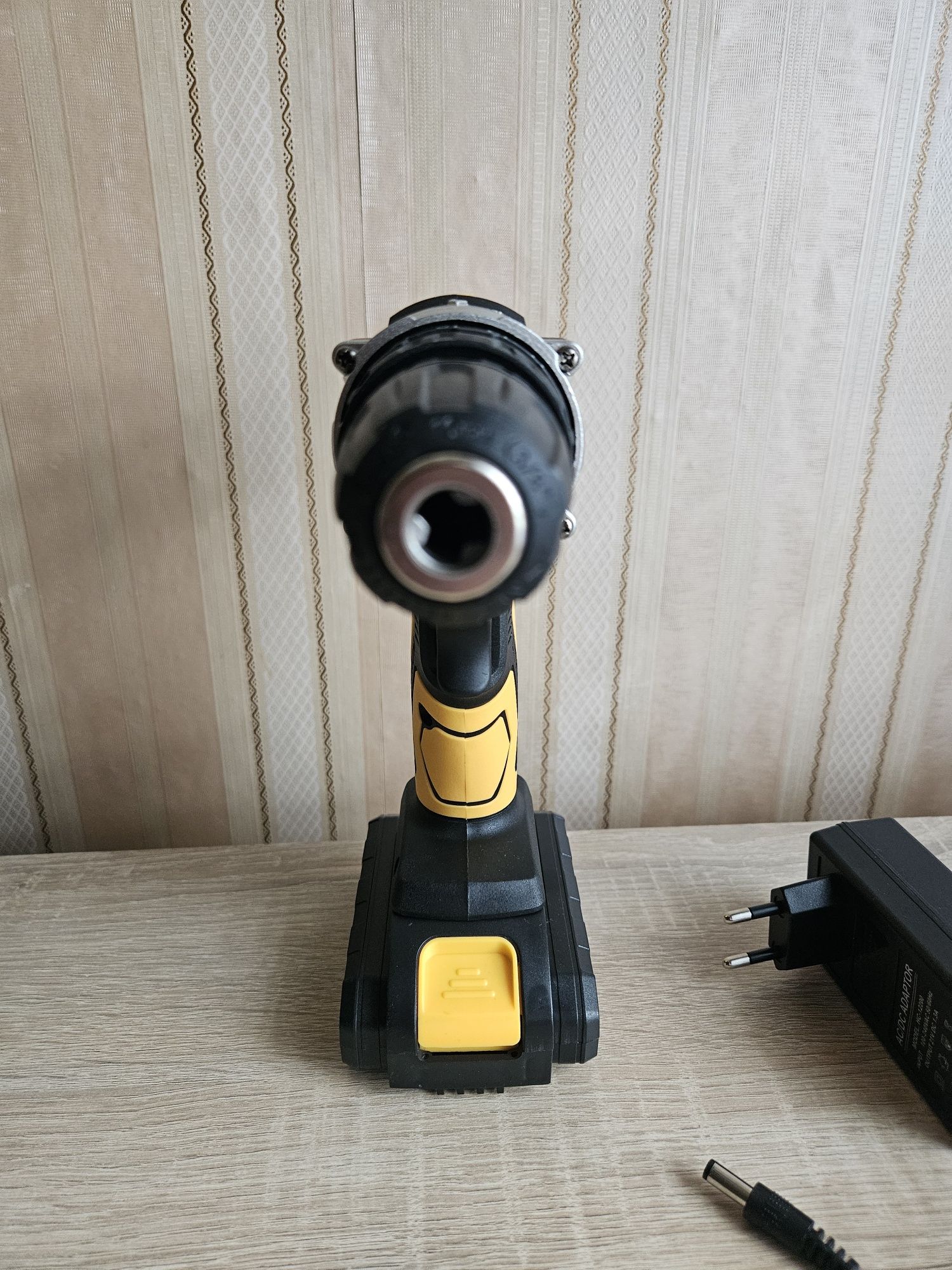 Wkrętarka Yikoda FM21-1  21V ! Komplet
