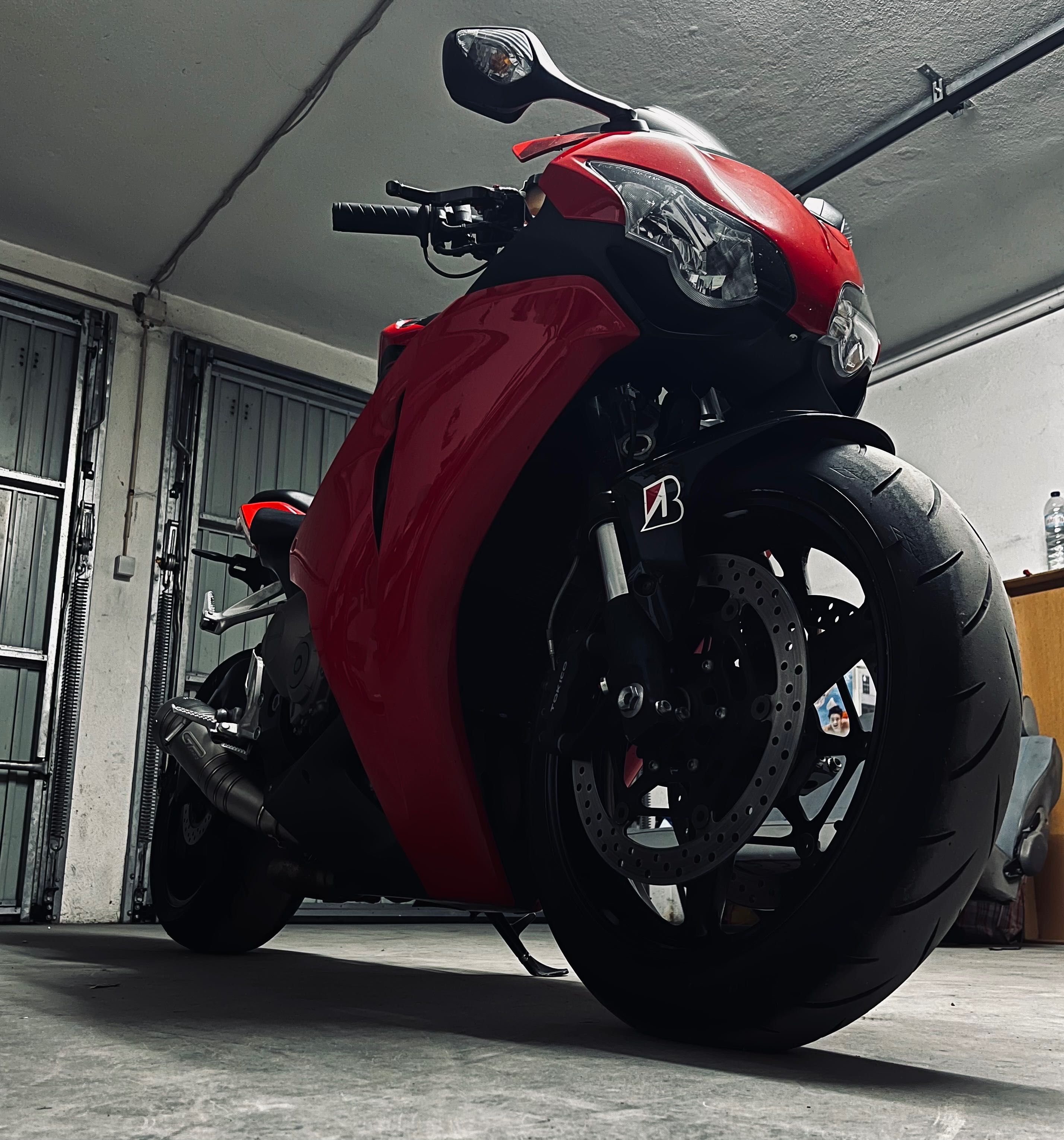 Honda CBR1000RR Feierblade Impecável