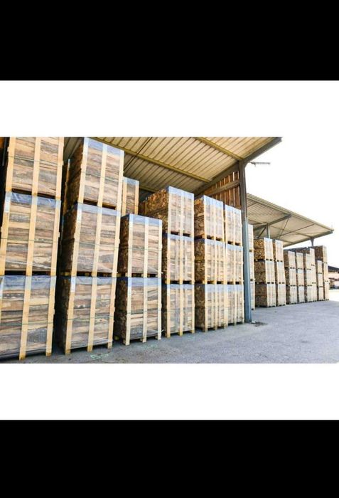 lenha em toras e cortada