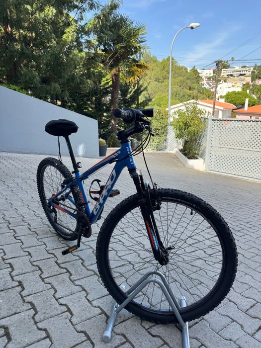 Bicicleta b- pro