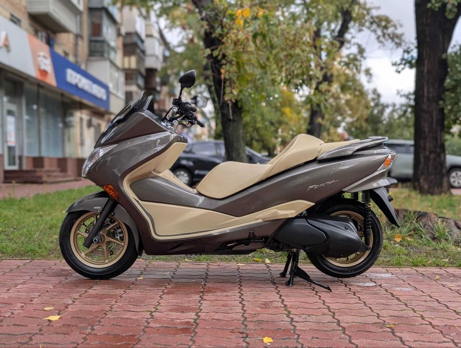 Максі-скутер Honda FORZA 250 MF10 ABS 2008 Пробіг: 8 174 км