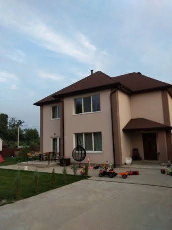 Продаж будинку 17 км від Києва у м. Гостомель.