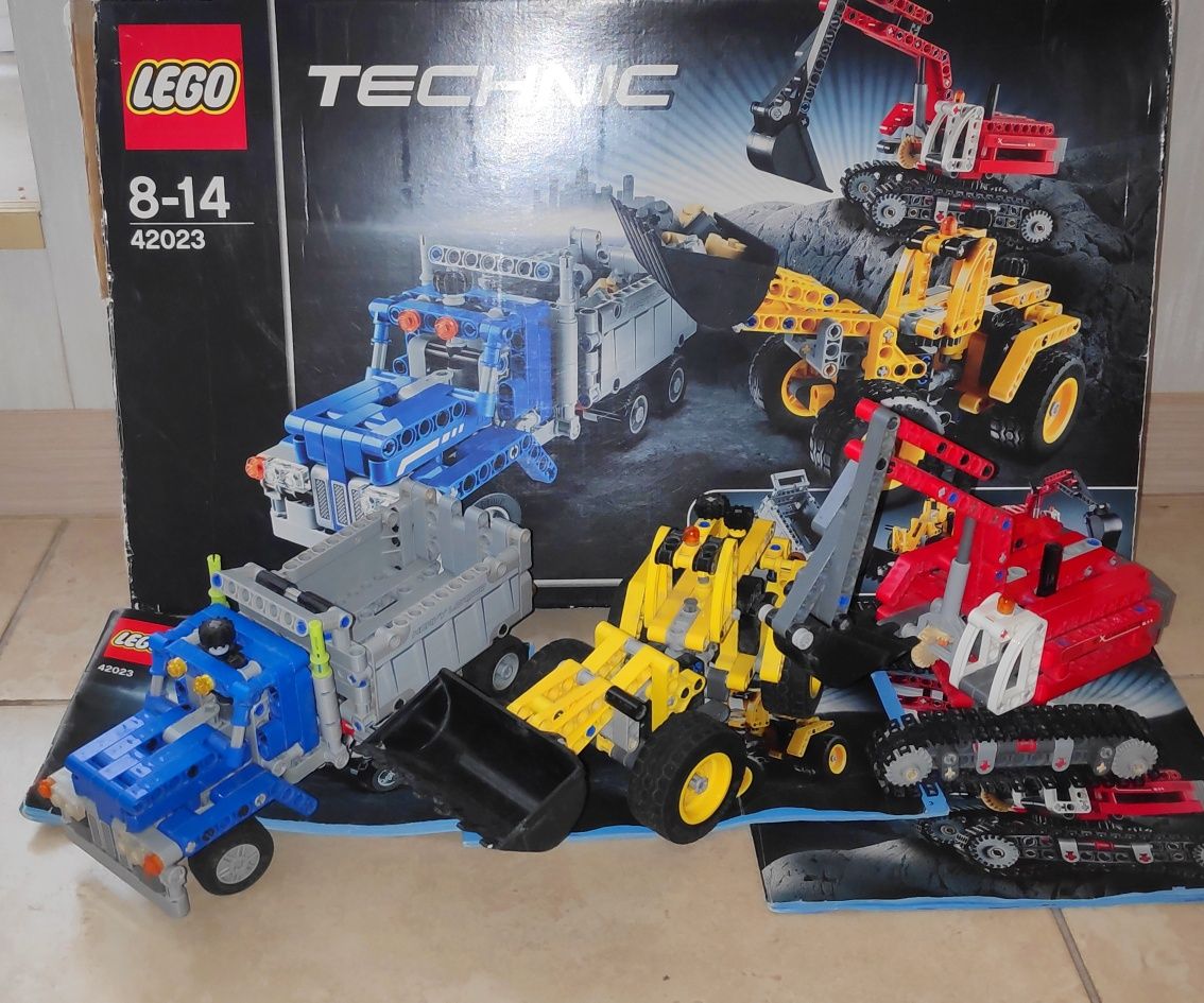 Lego Technic 42023 строительная команда