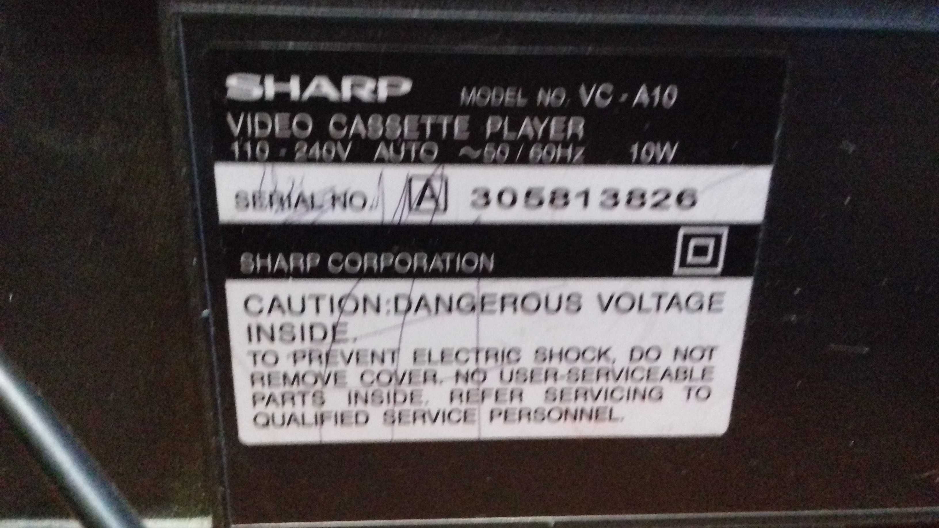 Проигрыватель видеокассет SHARP.Япония.Хорошее рабочее состояние.