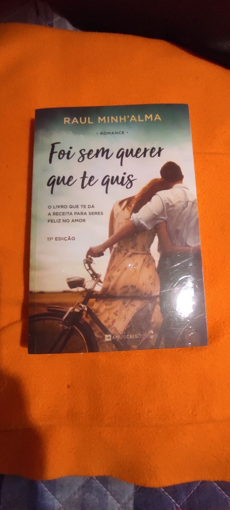 Livro nunca usado