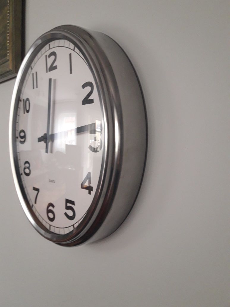 Duży zegar ścienny, Quartz