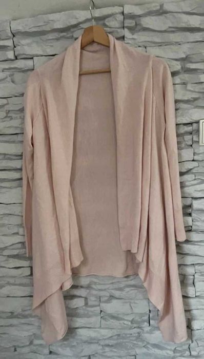 Pudrowy kardigan narzutka Megi