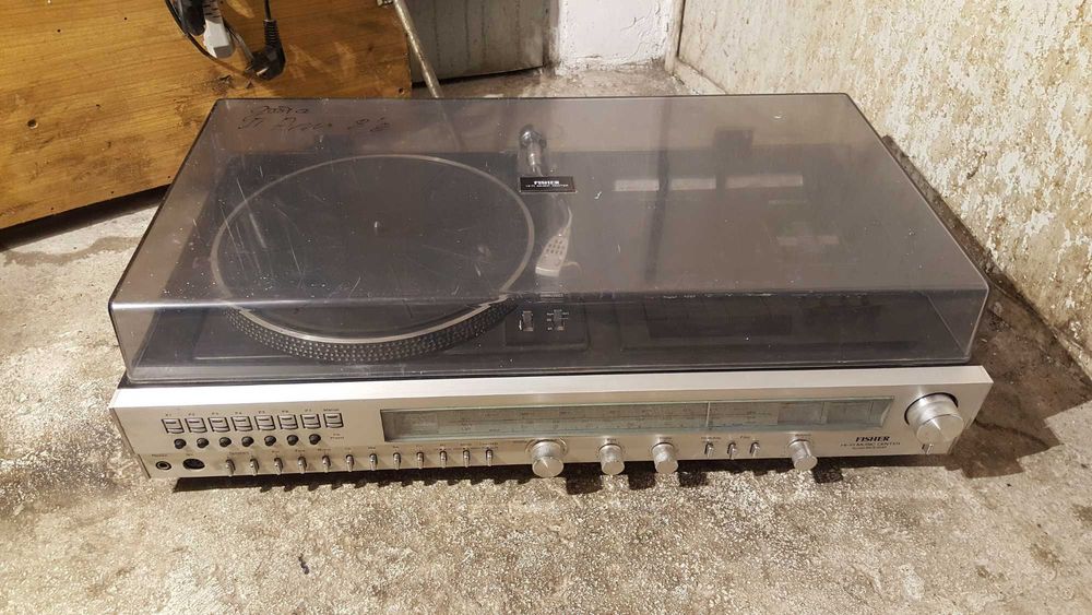 Fisher Hi-Fi Center MCE 4040 - Uszkodzony. Czytaj opis.
