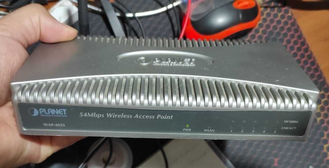 WiFi routery AP stare AirLive Belkin Platinet Dlink Microtik