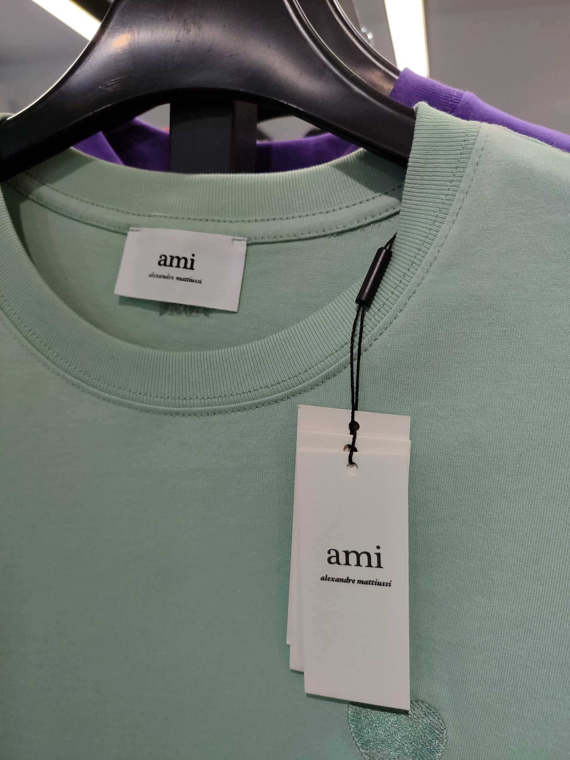 Футболка AMI ALEXANDRE MATTIUSSI Ami de Coeur T-Shirt Light Green