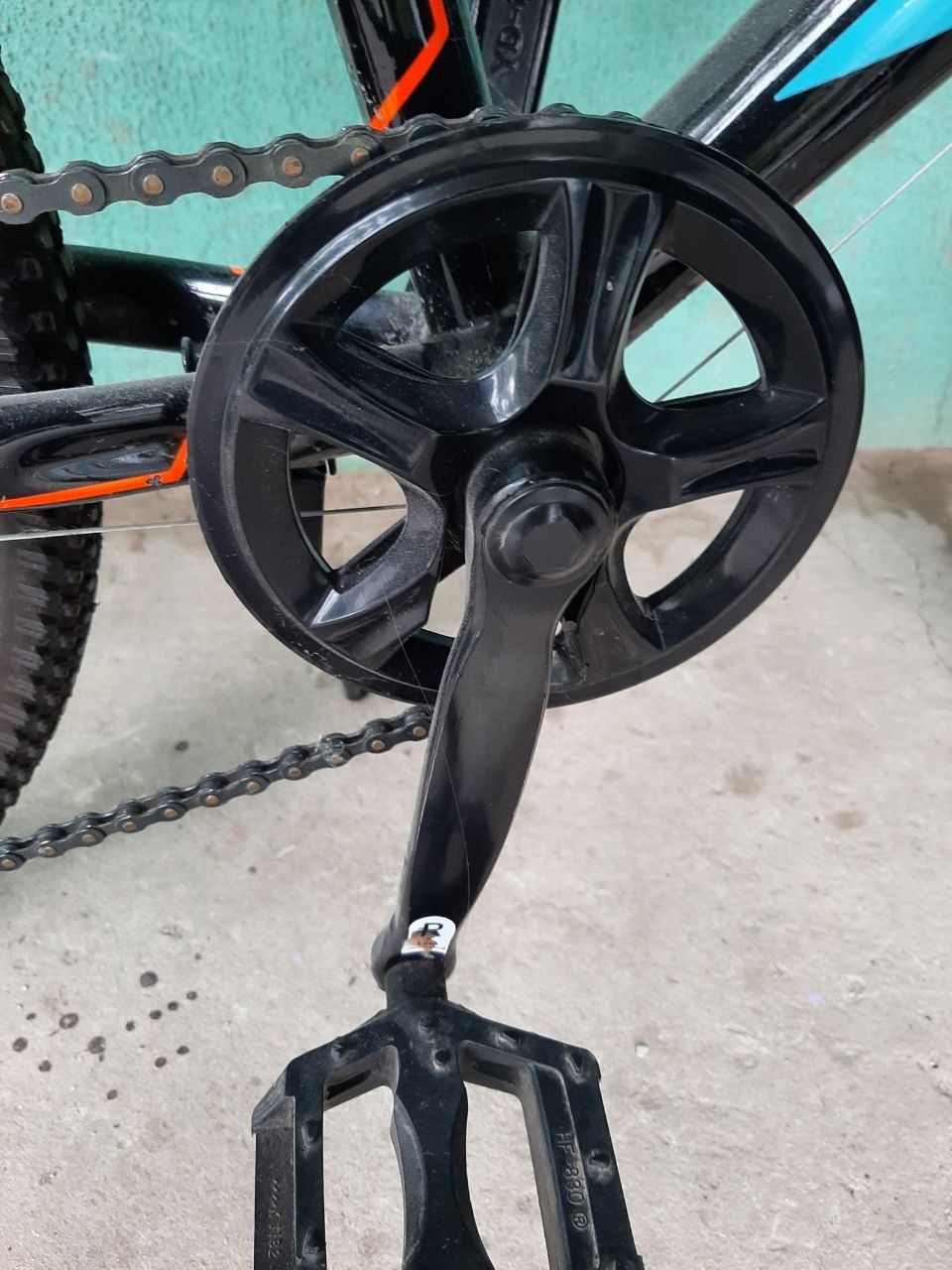 Велосипед DISCOVERY FLINT 24"
Розмір рами – 13"
Діаметр коліс - 24"
Ма
