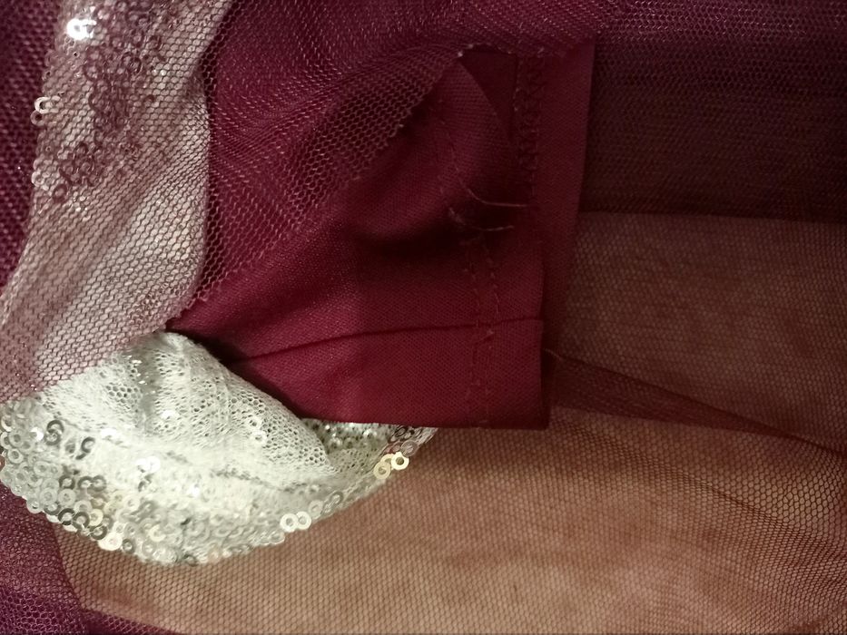 Святкова сукня на дівчинку