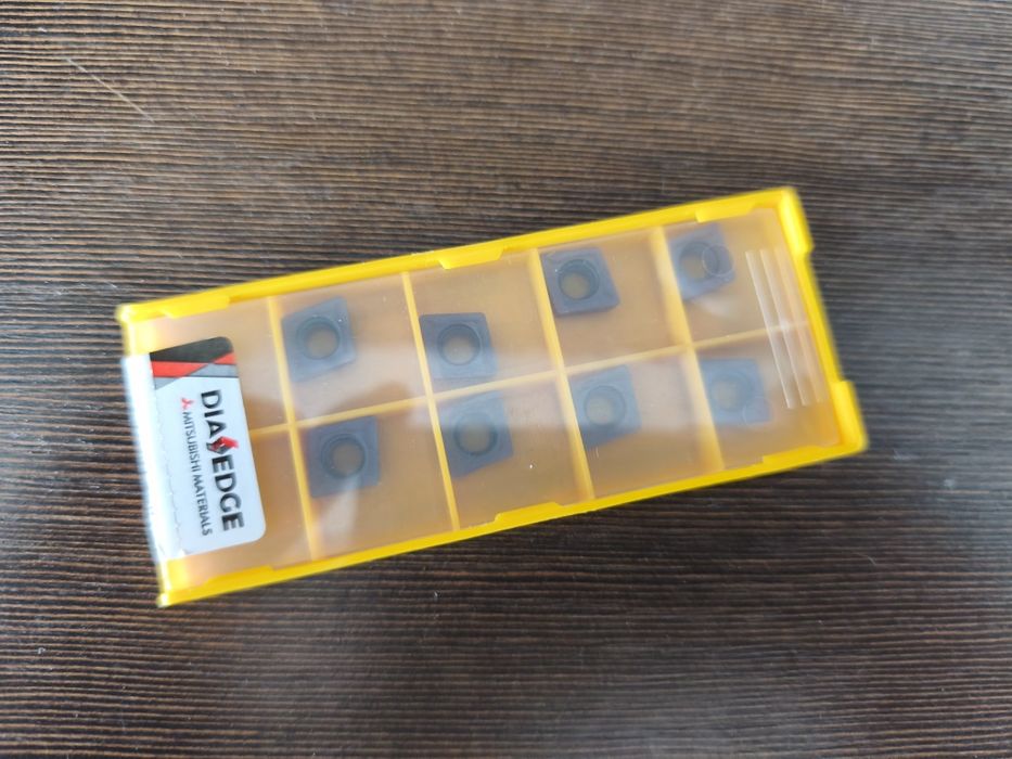 Płytki tokarskie MITSUBISHI CCMT09T308 CCMT09T304