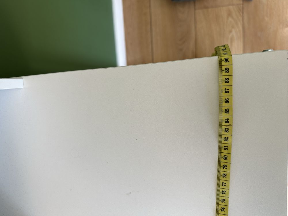 Kosmetyczka szafka  komoda toaletka biala z lustrem biurko