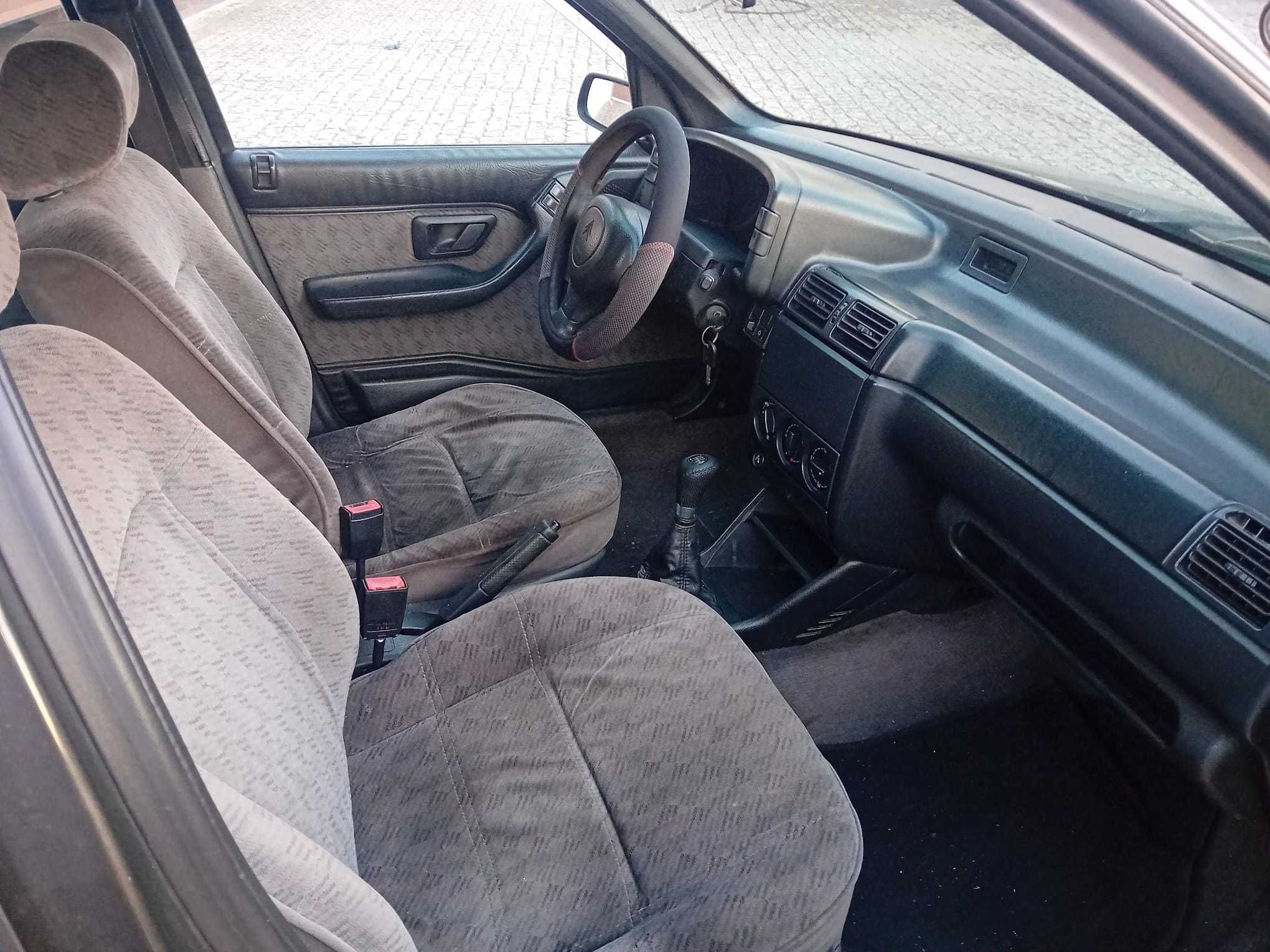 Citroen ZX Aura Com DC e A/C