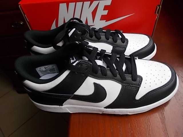 (roz. 38,5 -24 cm) Nike Dunk Low Black White 2021 Jordan 1 Dunk Panda