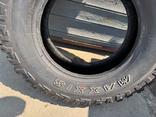 Opona terenowa Maxxis Bighorn 245/75R16 10PR