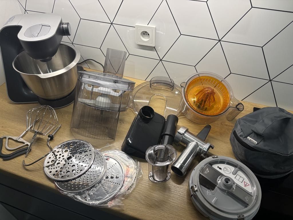 Robót Bosch Mum 5