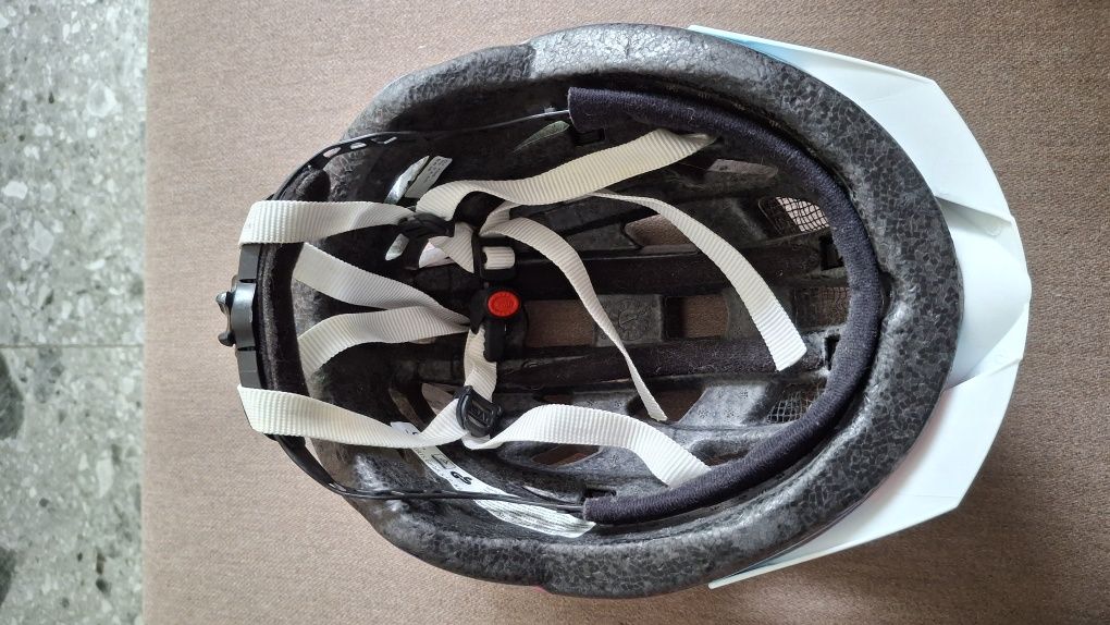 Kask rowerowy uvex 52-57 cm BDB