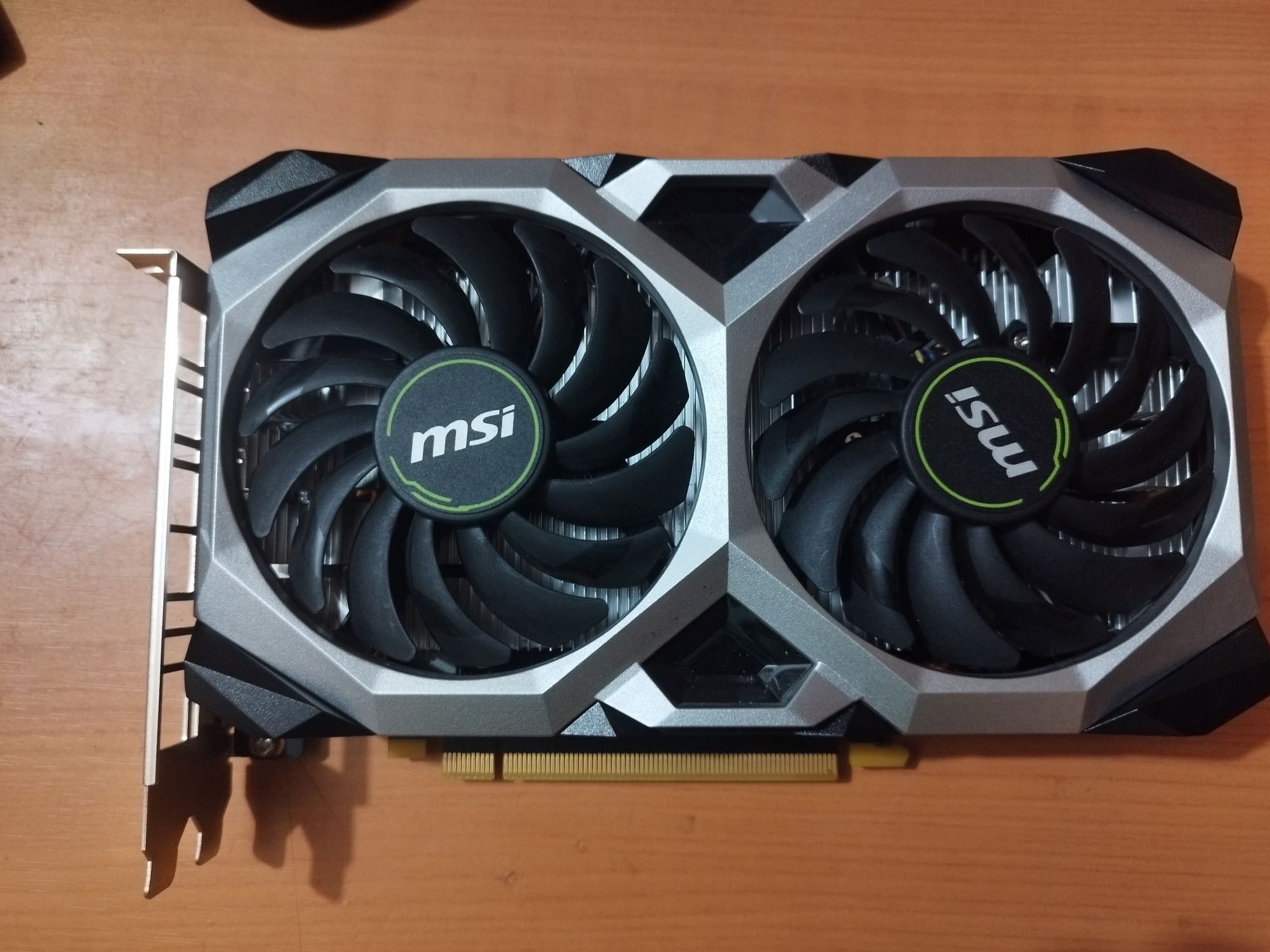 Gráfica GTX 1660 super msi