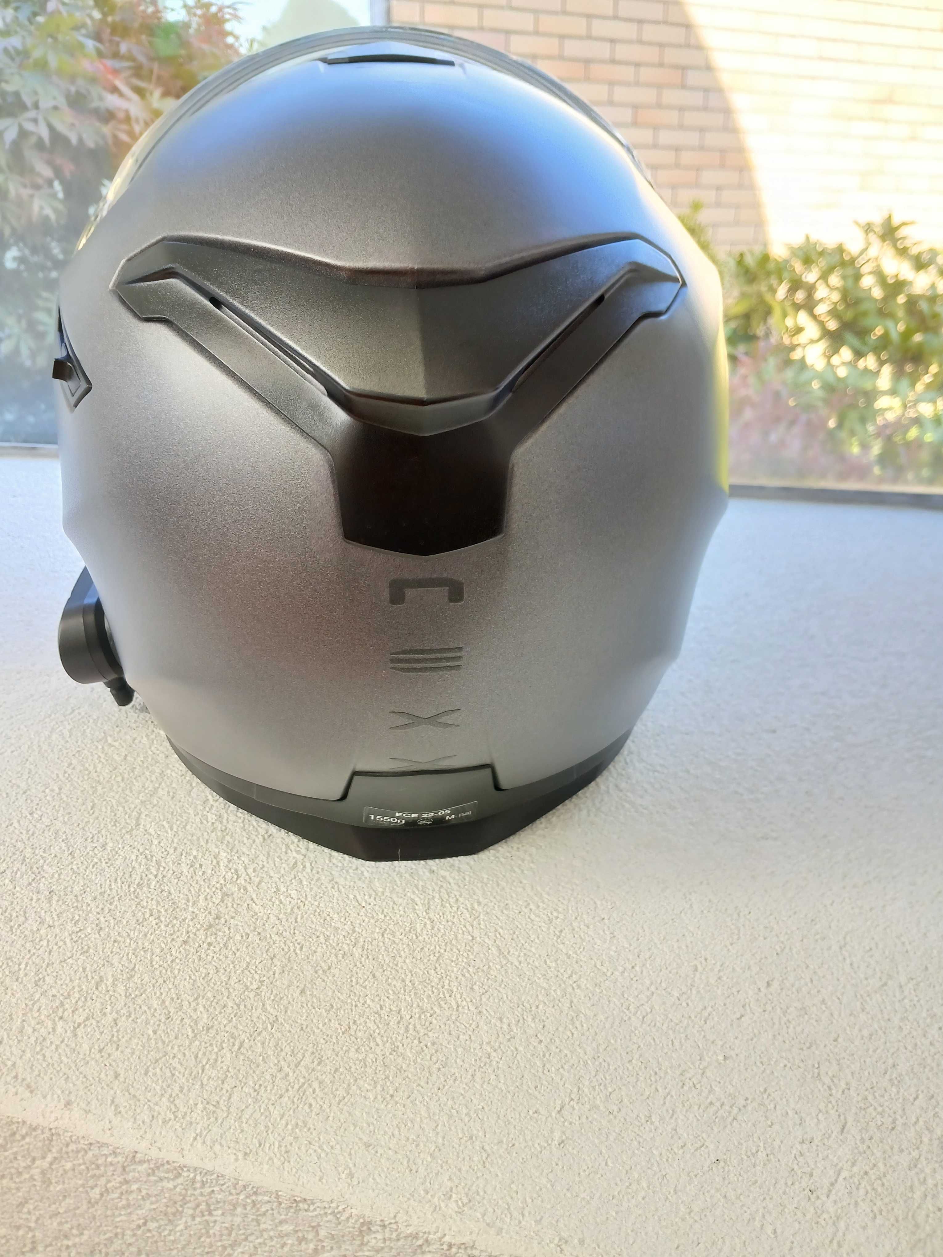 Capacete NEXX com intercomunicador