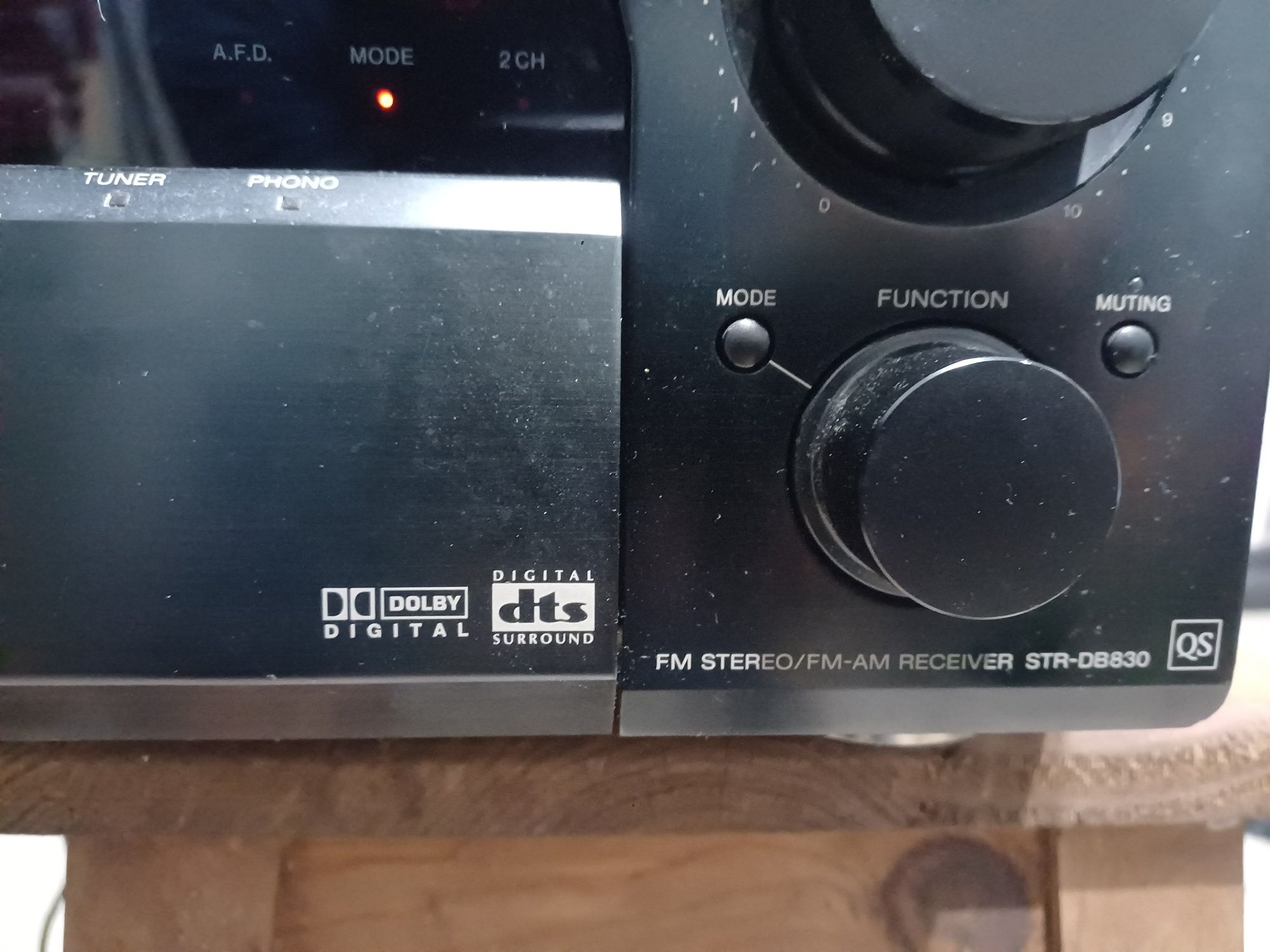 Amplificador Sony STR-DB830 5.1 Canais