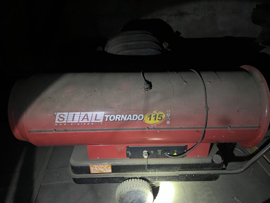 Теплові пушки трьох видів потужності