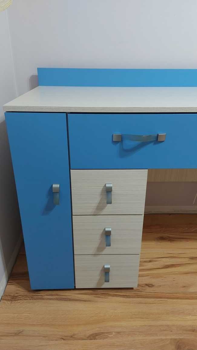 Duże biurko dla dziecka 130 cm - Komplet mebli dziecięcych